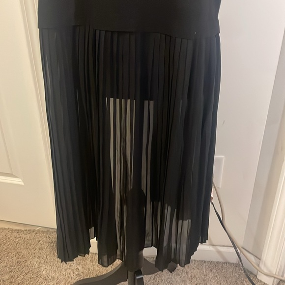 NWOT 2 EXTREMZ black Vest Unique Fringe Sz M Cut from the sides - Picture 9 of 9